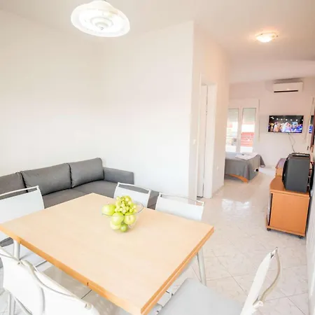 Apartment Suns Downtown A By 8essentially Lixouri